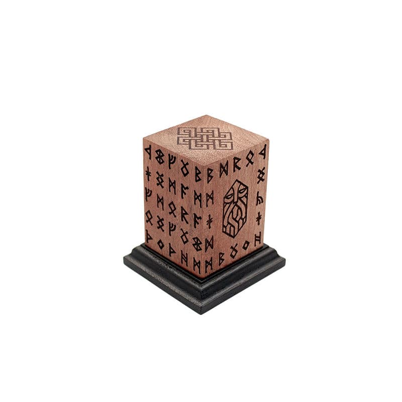 Engraved Teak Ornate Dwarf Plinth (Type 7)